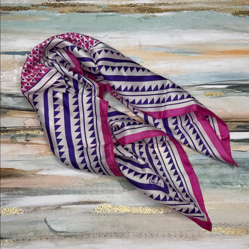 Echo Vintage Purple and Pink Square Scarf with Triangular Designs